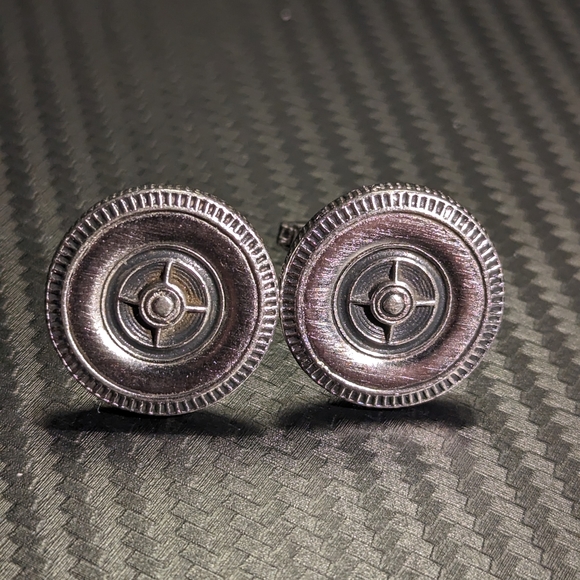 Foster Silver Tone Cufflinks - Picture 1 of 3